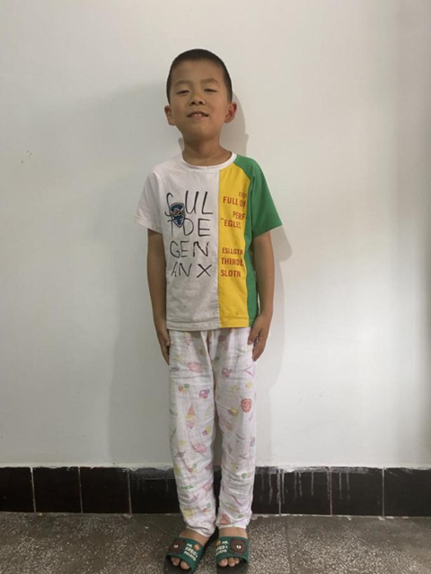 曹家钦单人照